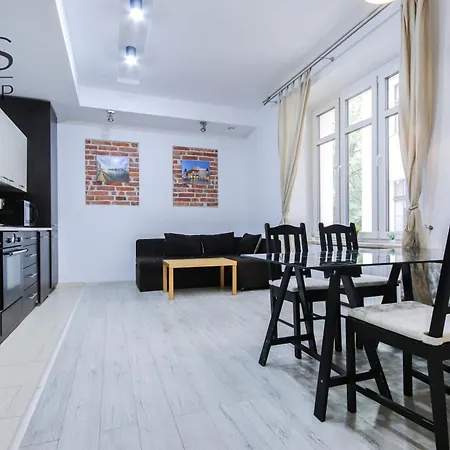 Apartment In The Heart Of Krakow - Between The Old Town And Kazimierz District-3